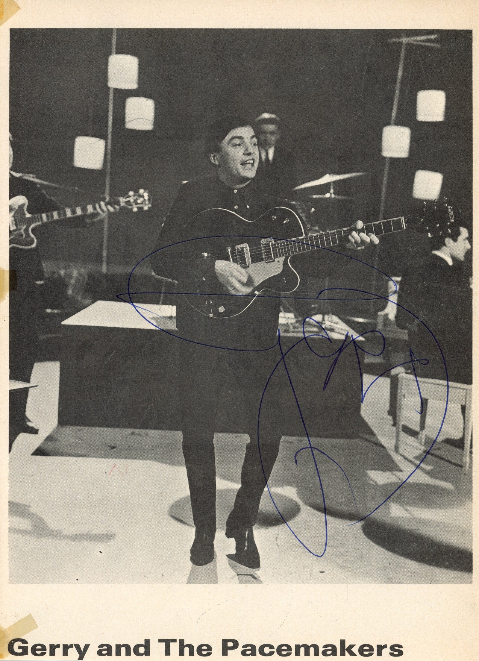 Gerry and the pacemakers multi signed programme page