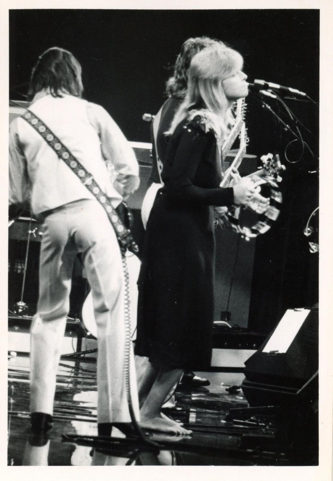 Linda McCartney photograph 1976