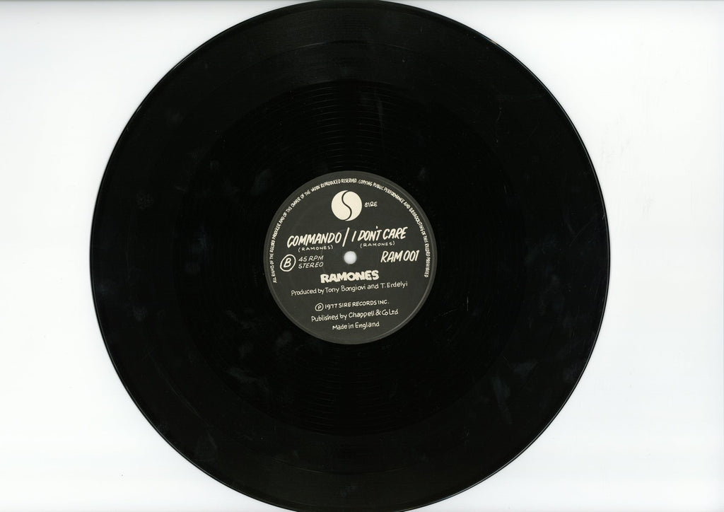 The Ramones Signed “Sheena is a Punk Rocker” 12” single 1977