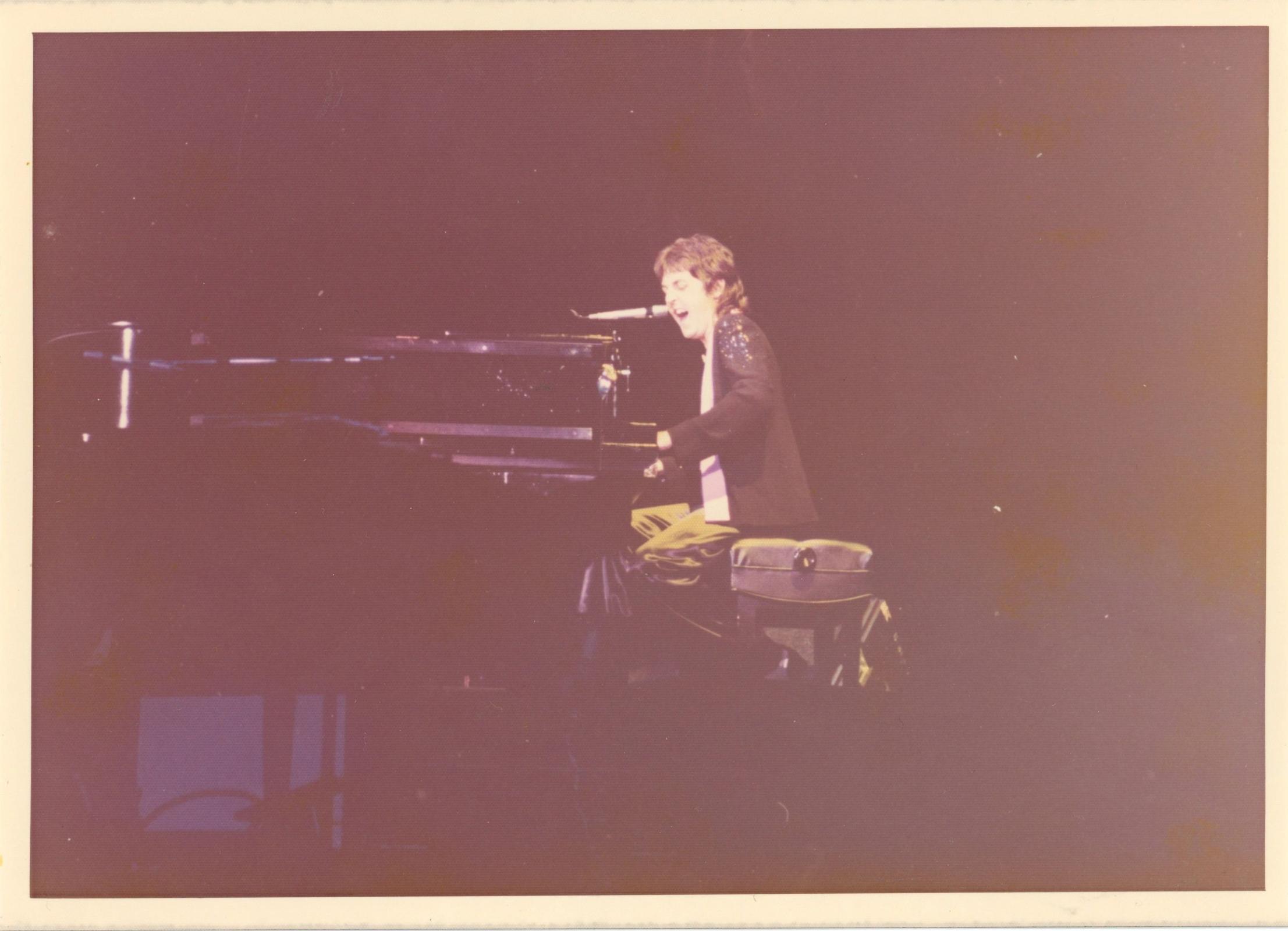 2 Paul McCartney and wings San Diego 1976 Photographs