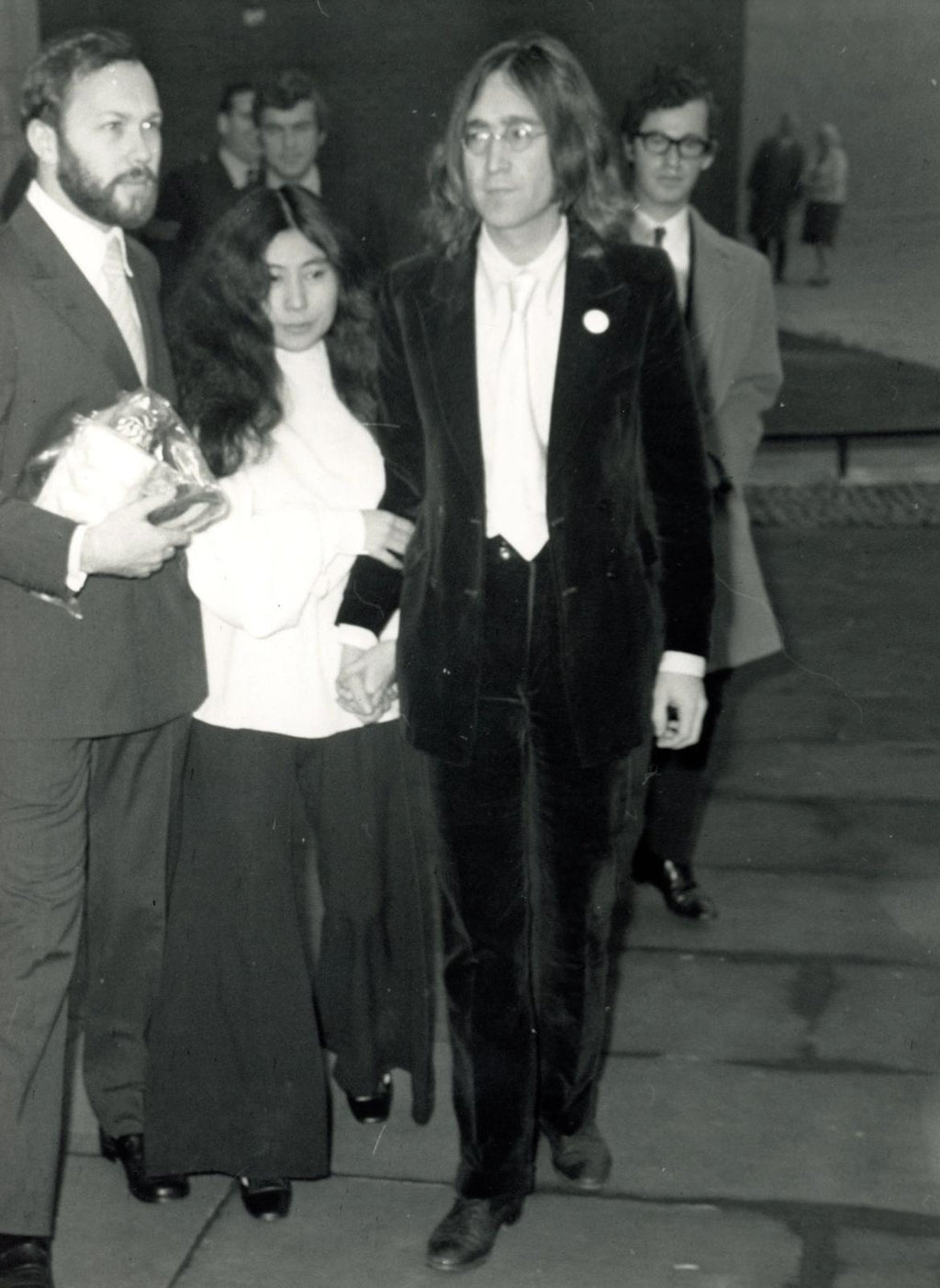 John Lennon and Yoko Ono drug charge photograph 1968