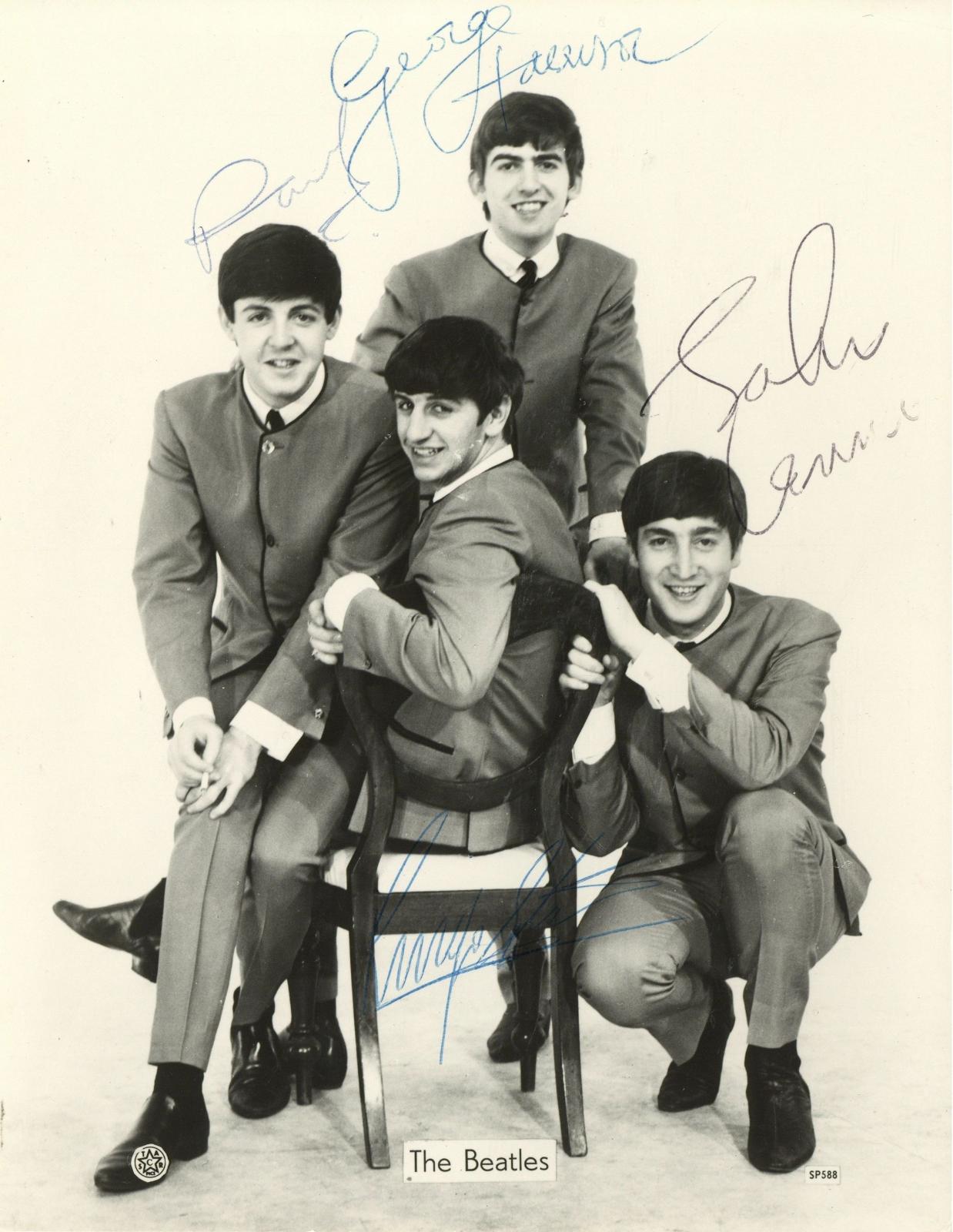 The Beatles signed Starpics Card